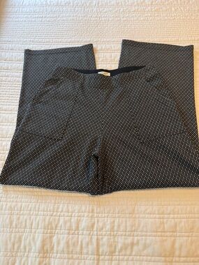 Max Studio Black and White Micro-Print Wide Leg Pants